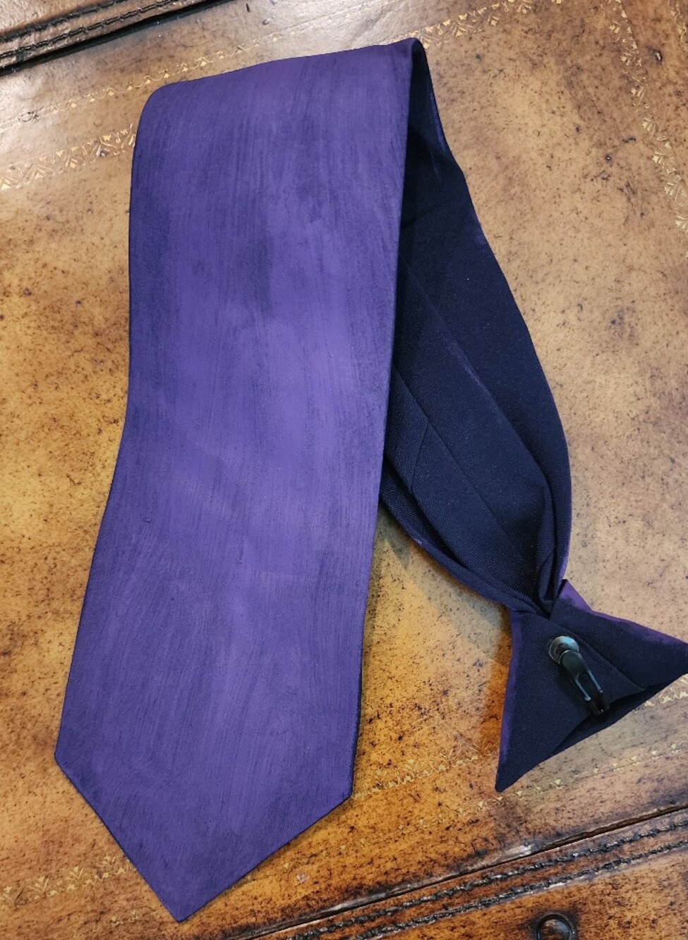 aUniform Purple Men’s Tie 100% Polyester Artistic Brushed Tonal Design
